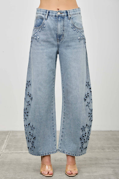 SAIGE DENIM - P8309L-HIGH RISE LOW CURVE BARREL WITH EMBROIDERY