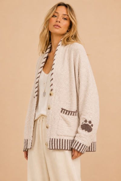J.NNA - Moonlight Bear Cozy Knit Cardigan