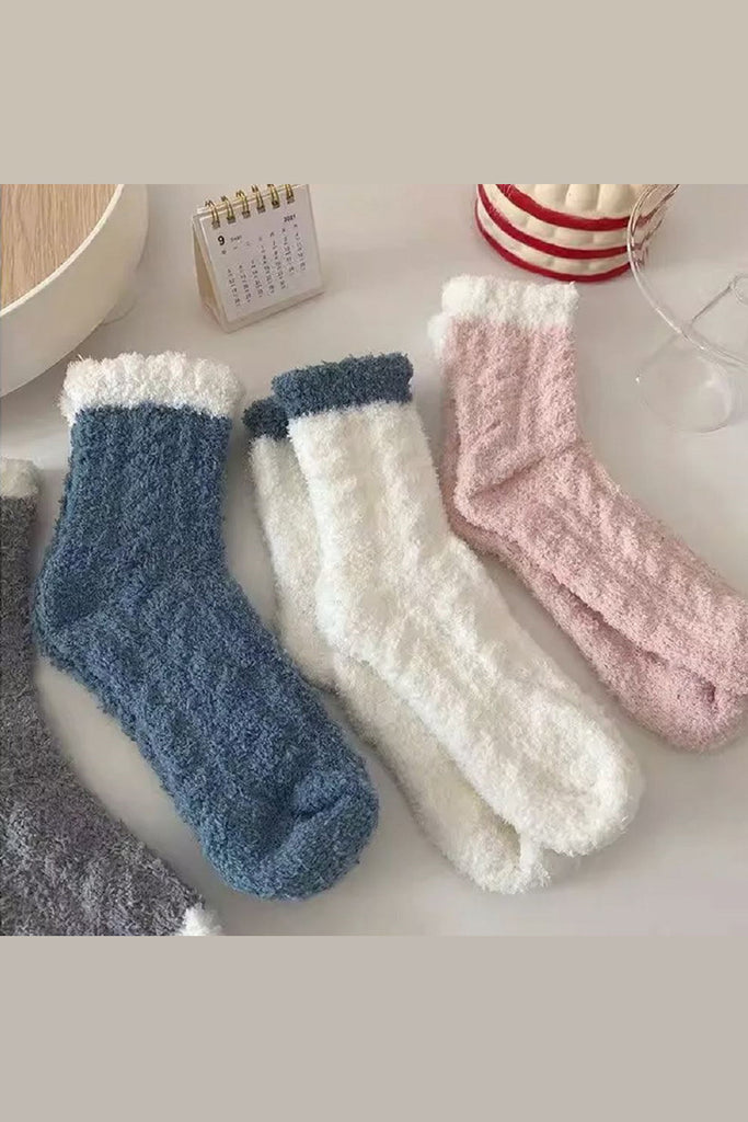 Two Tone Solid Plush Socks
