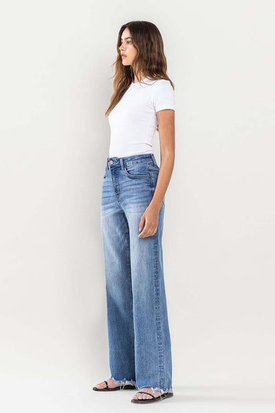 Ultra High Rise 90's Loose Fit Denim Jeans