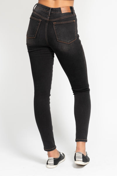 Judy Blue High Rise Tummy Control Black Wash Skinny Jeans