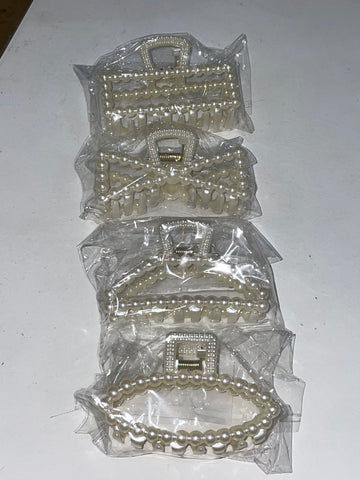 Pearl Jaw Clip