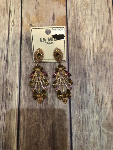 Dangling Stone Earings