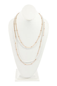 Overlapping Pearl and Gold Ball Mask Chain