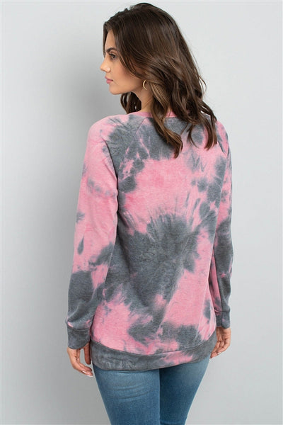 tie dye sweatshirt pockets